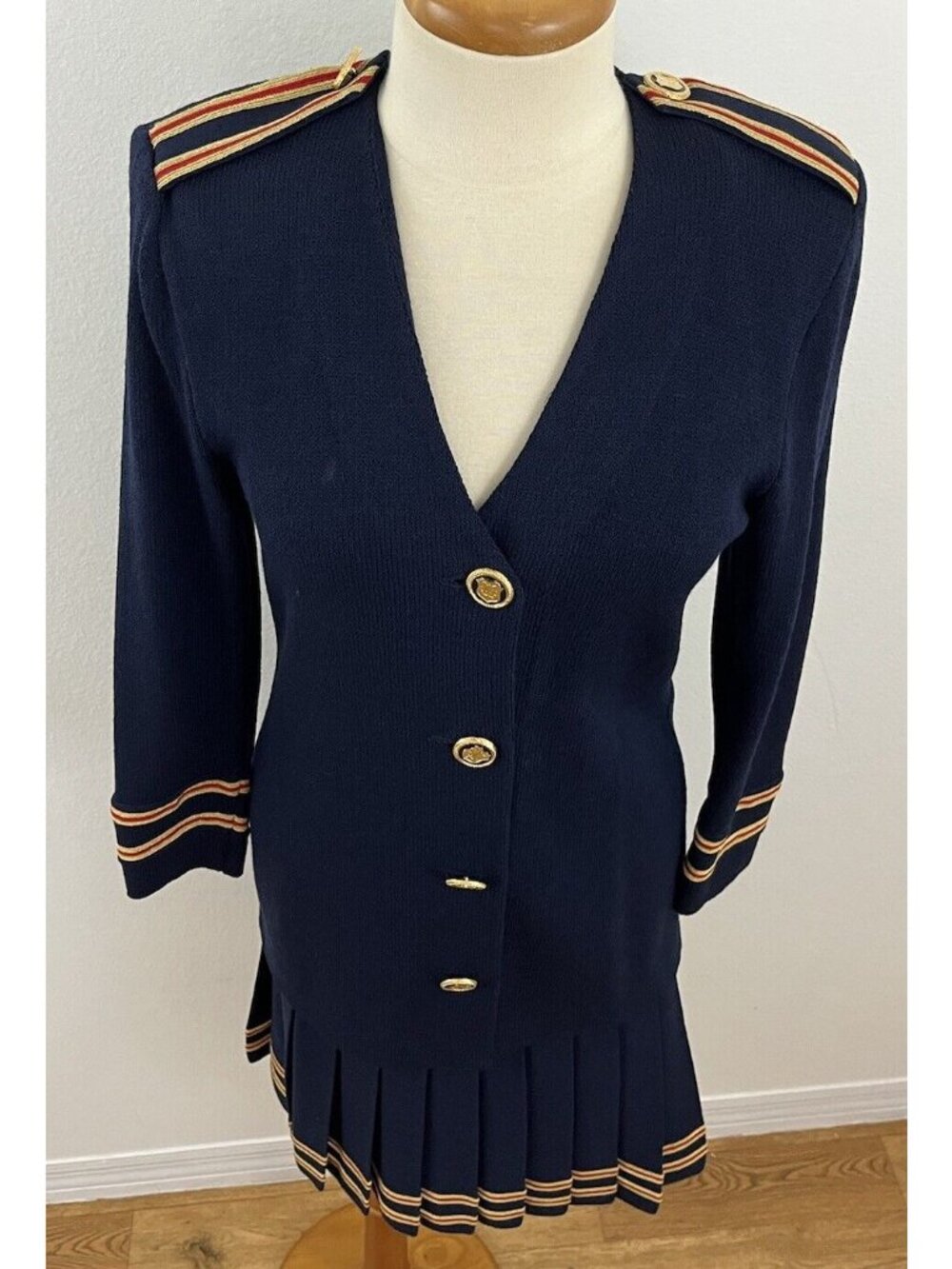 St. John Santana Knit 2pc Pleated Skirt Suit Set Nautical Braid Trim Jacket 6 - Picture 2 of 14
